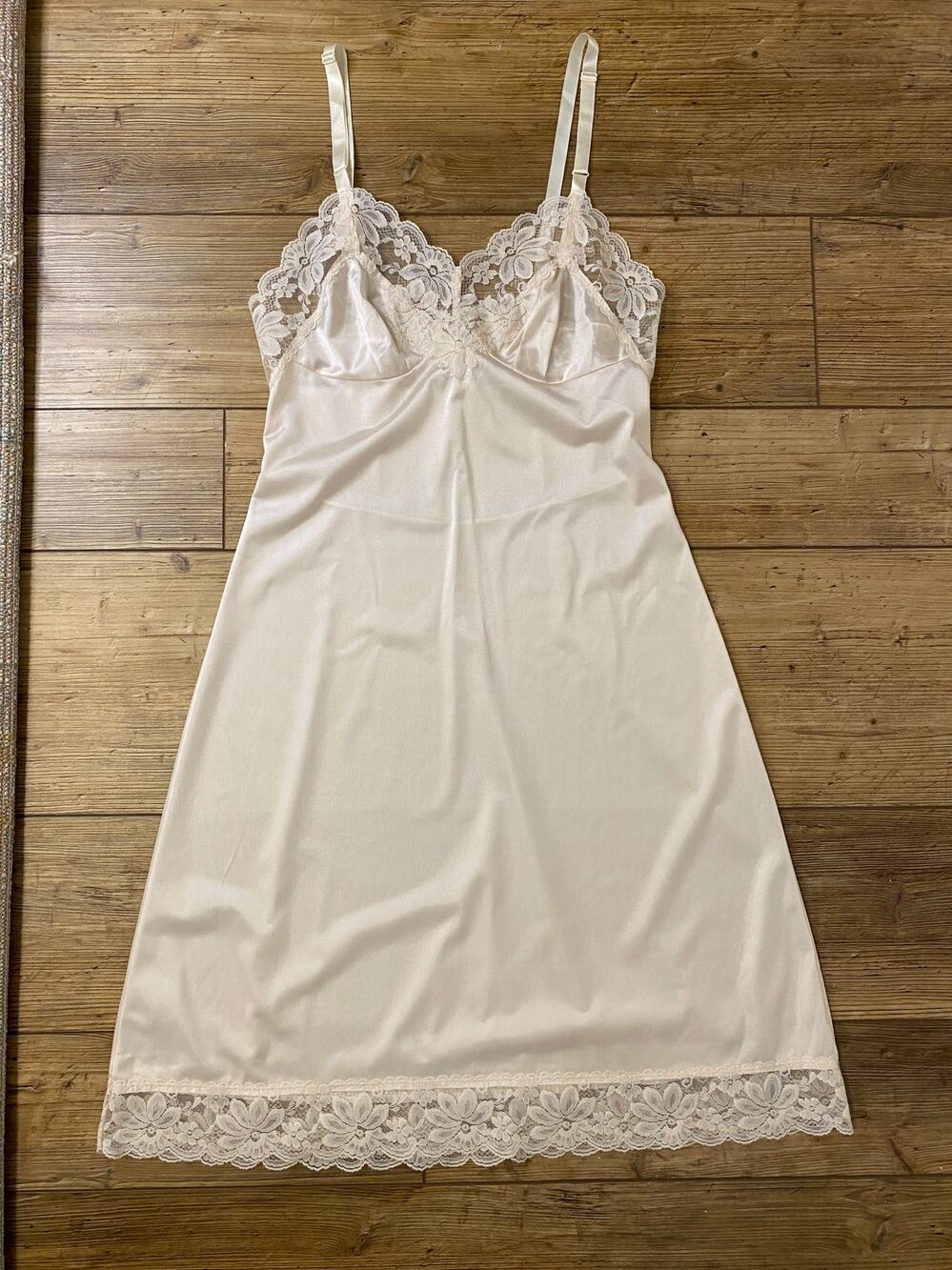 Lorraine Nylon Slip Dress w/Lace Detail Size 34